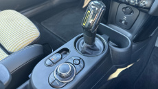 MINI Hatchback 135kW Cooper S Resolute Edition 33kWh 3dr Auto Electric Hatchback